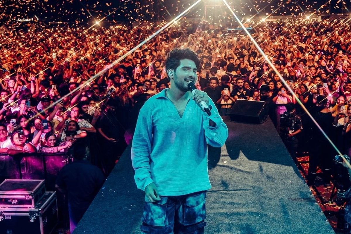 Armaan Malik Turns 29: Top 10 Romantic Songs to Make You Swoon! Armaan Malik Turns 29: Top 10 Romantic Songs to Make You Swoon!