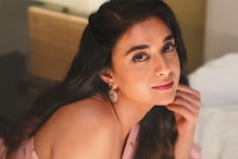 Keerthy Suresh’s Stunning Look In Blush Pink Saree Will Drive Your Monday Blues Away