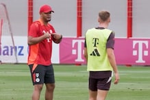 Bayern Munich Coach Vincent Kompany Pauses Training After Star Midfielder Loses Ball | WATCH